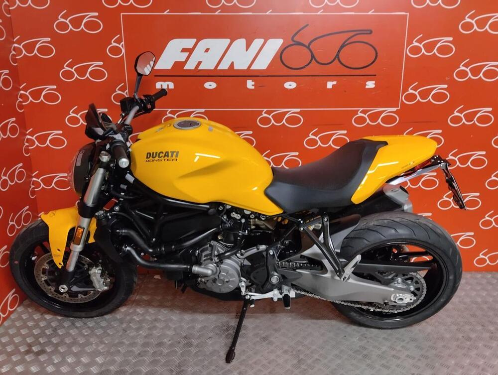 Ducati Monster 821 ABS (2014 - 17) (3)