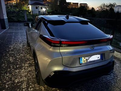 Toyota Toyota C-HR 2.0 phev Lounge fwd e-cvt del 2025 usata a Palermo