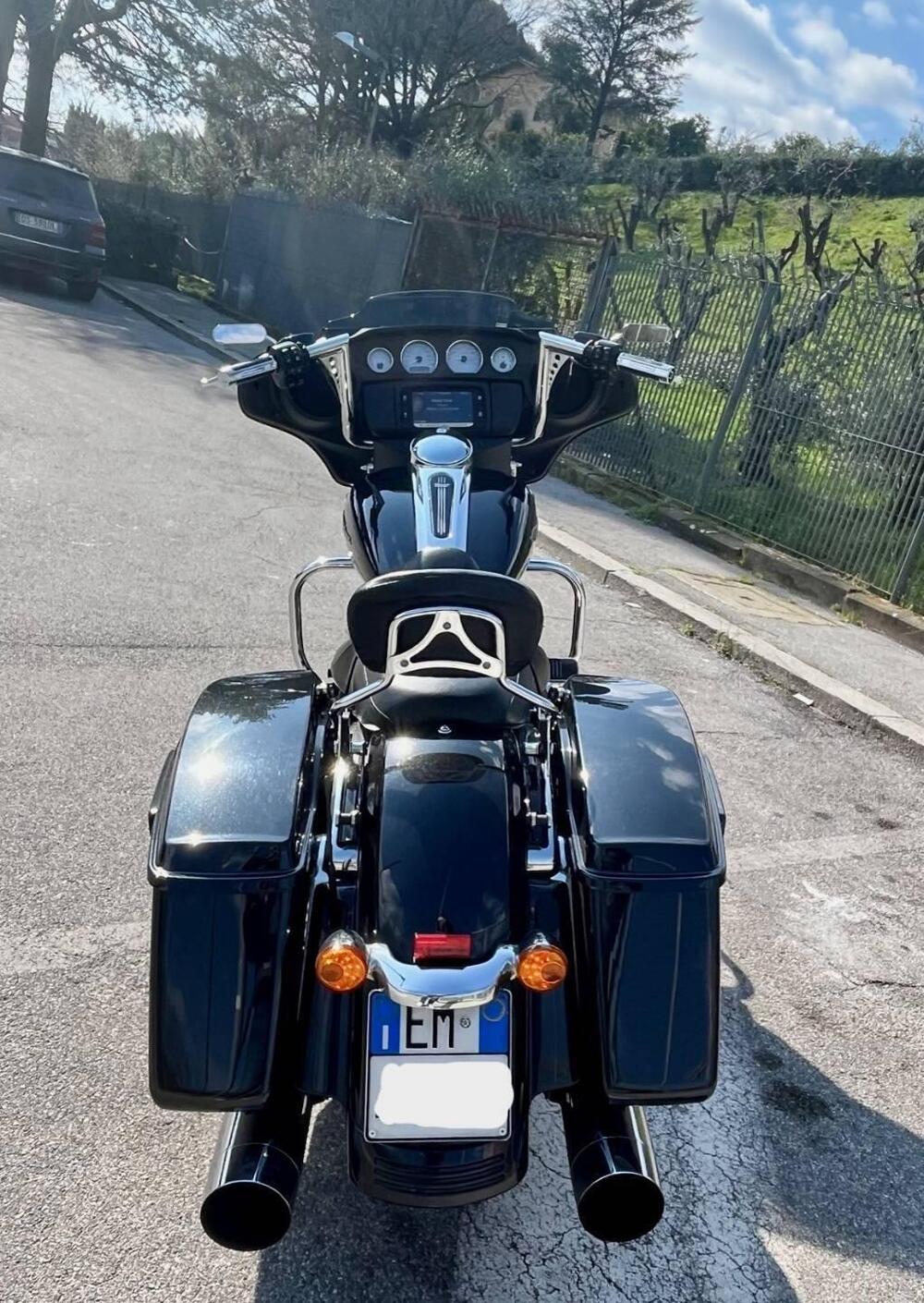 Harley-Davidson 107 Street Glide (2017 - 19) - FLHX (5)