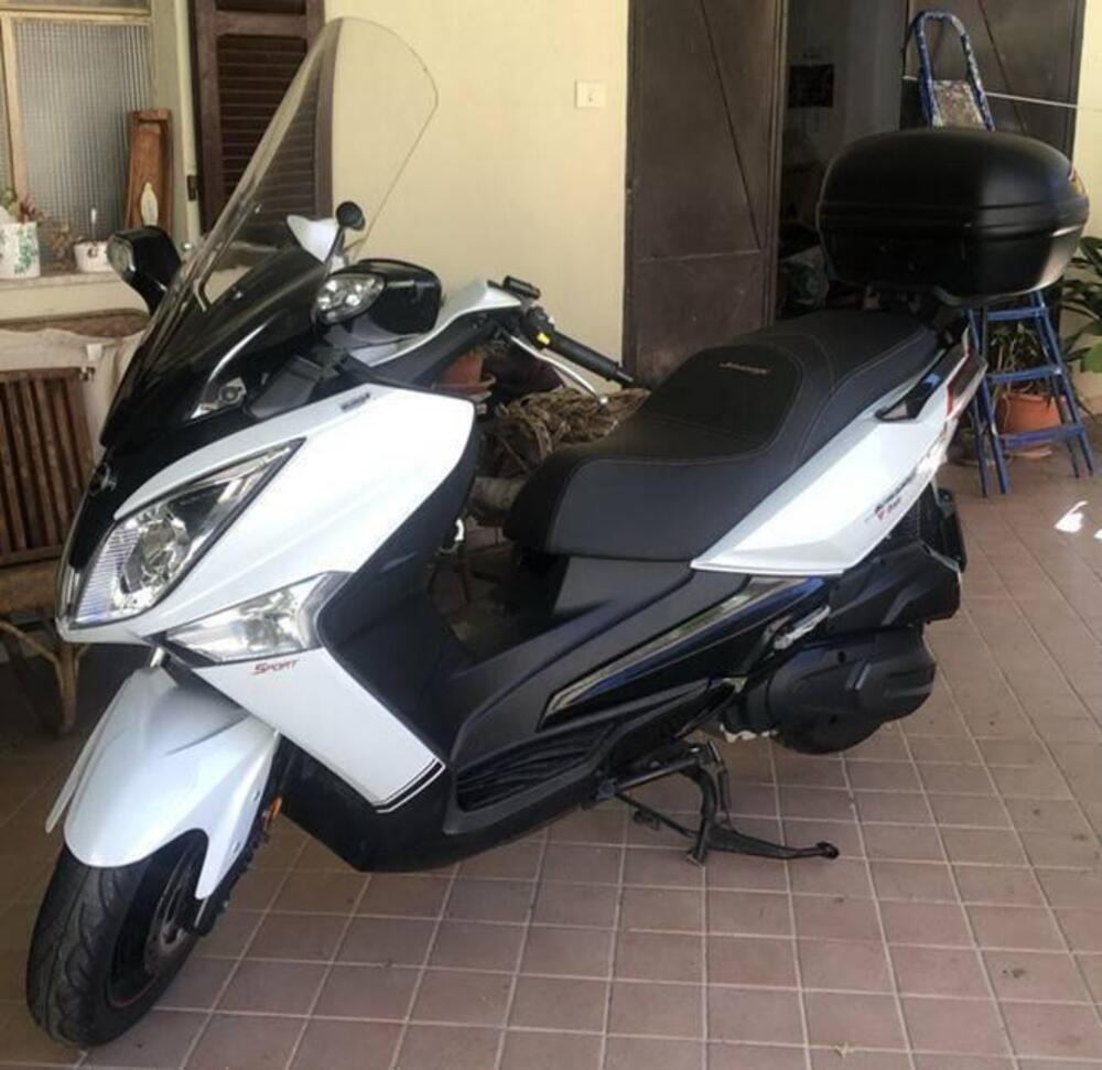 Sym Joymax 300 i ABS (2012 - 18) (2)