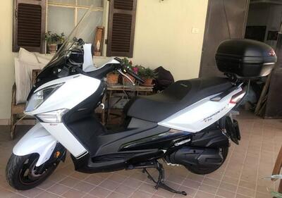 Sym Joymax 300 i ABS (2012 - 18) usata