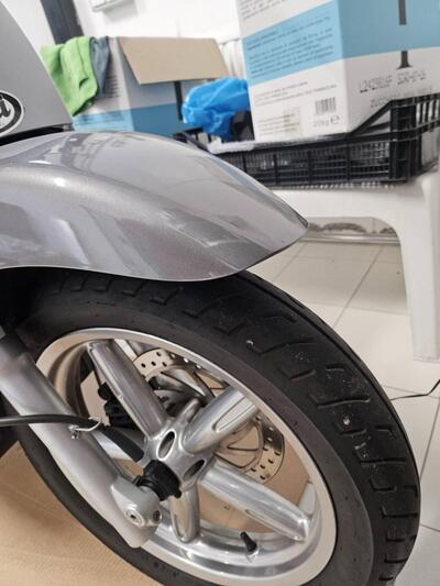 Aprilia Scarabeo 250 GT (2004 - 07) usata