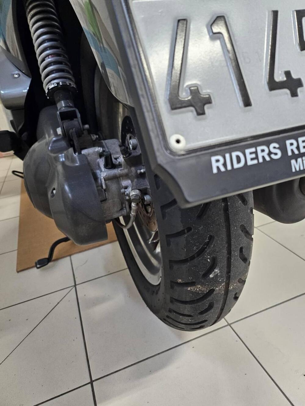 Aprilia Scarabeo 250 GT (2004 - 07) (8)