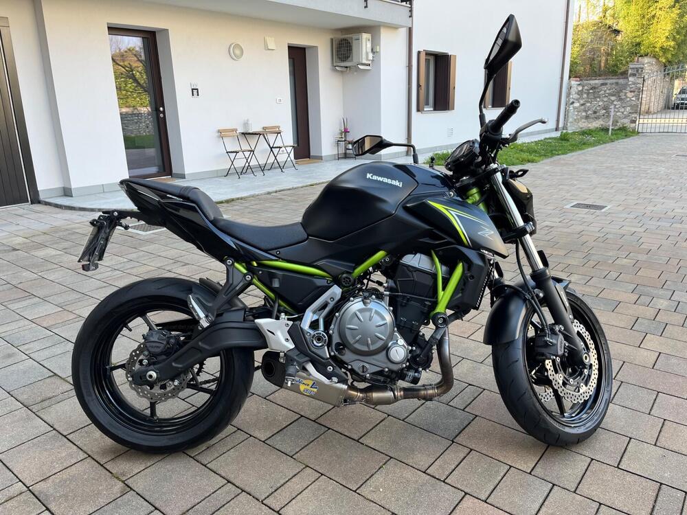 Kawasaki Z 650 (2017 - 19) (2)