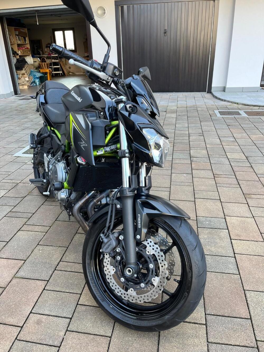 Kawasaki Z 650 (2017 - 19) (3)
