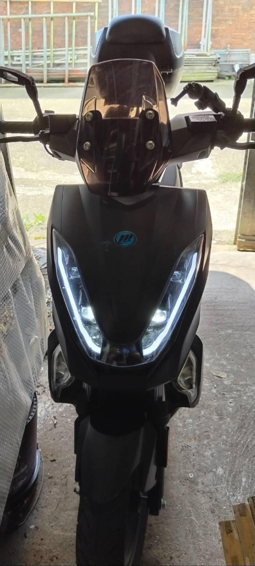 Lifan E4 L1e Doppia Batteria (2021 - 26) (8)