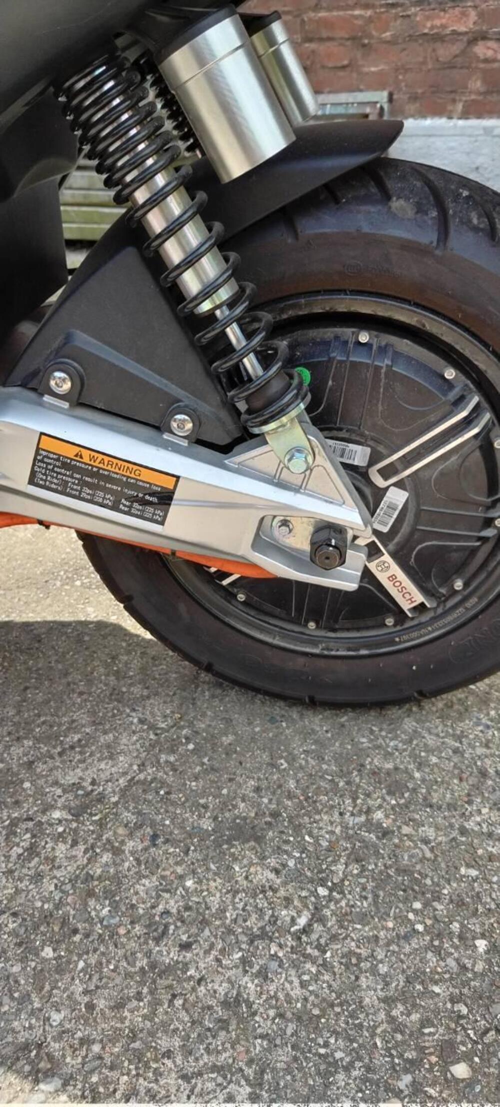 Lifan E4 L1e Doppia Batteria (2021 - 26) (7)