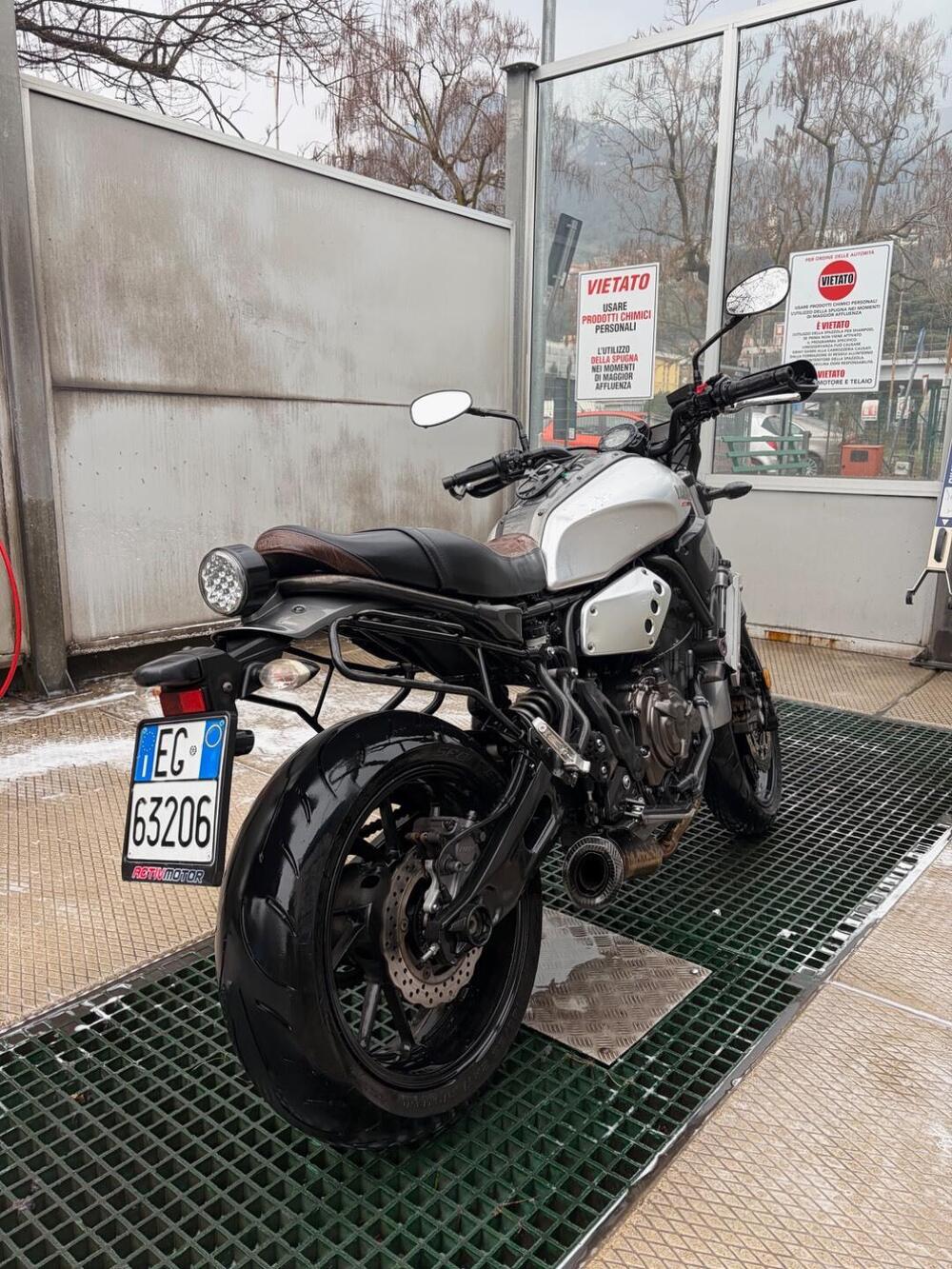 Yamaha XSR 700 ABS (2016 - 20) (3)