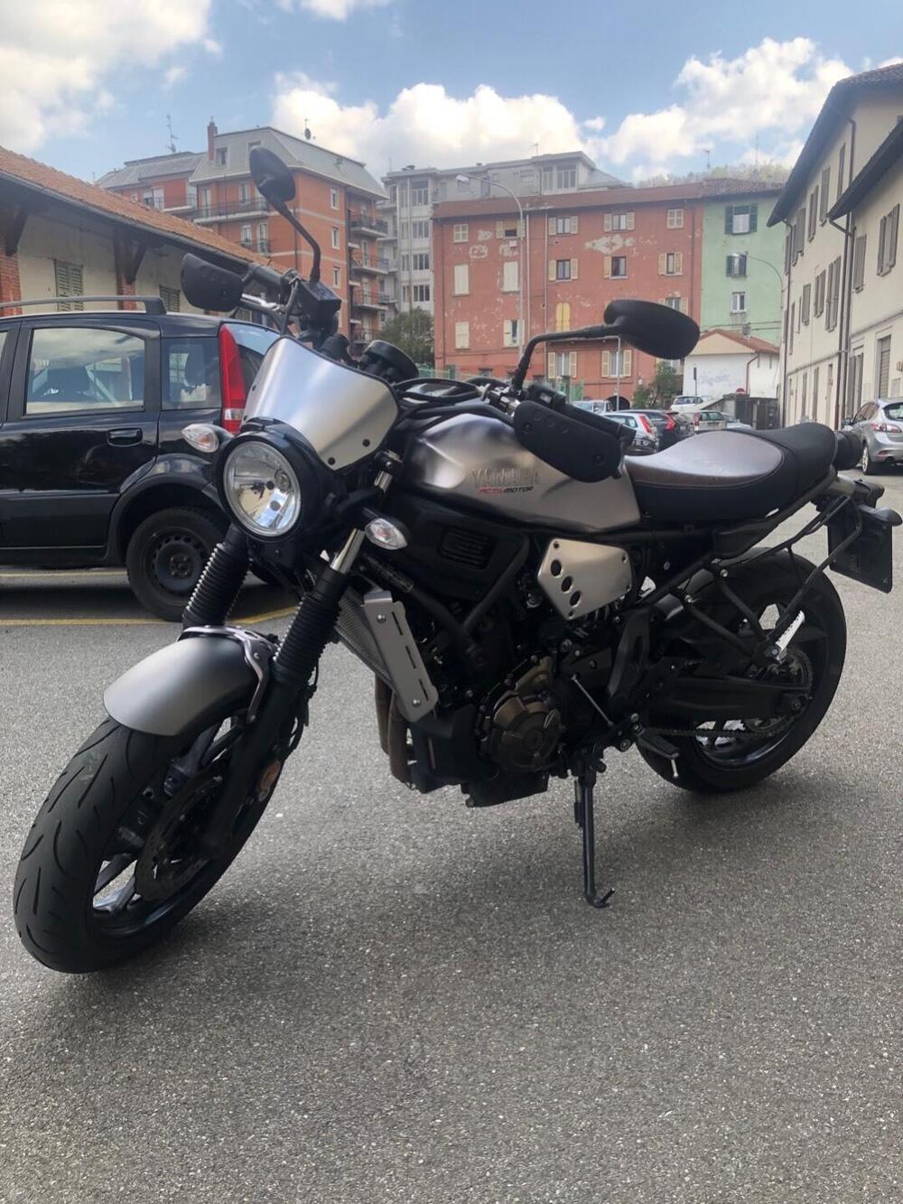 Yamaha XSR 700 ABS (2016 - 20) (11)