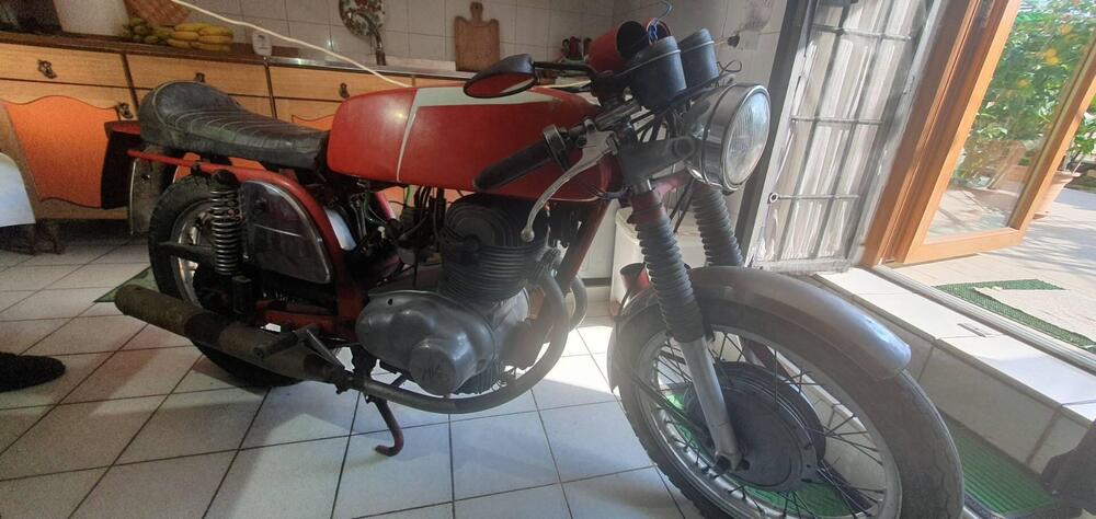 MV Agusta 350 Sport (2)