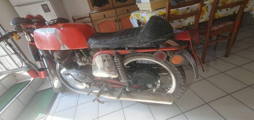 MV Agusta 350 Sport (3)