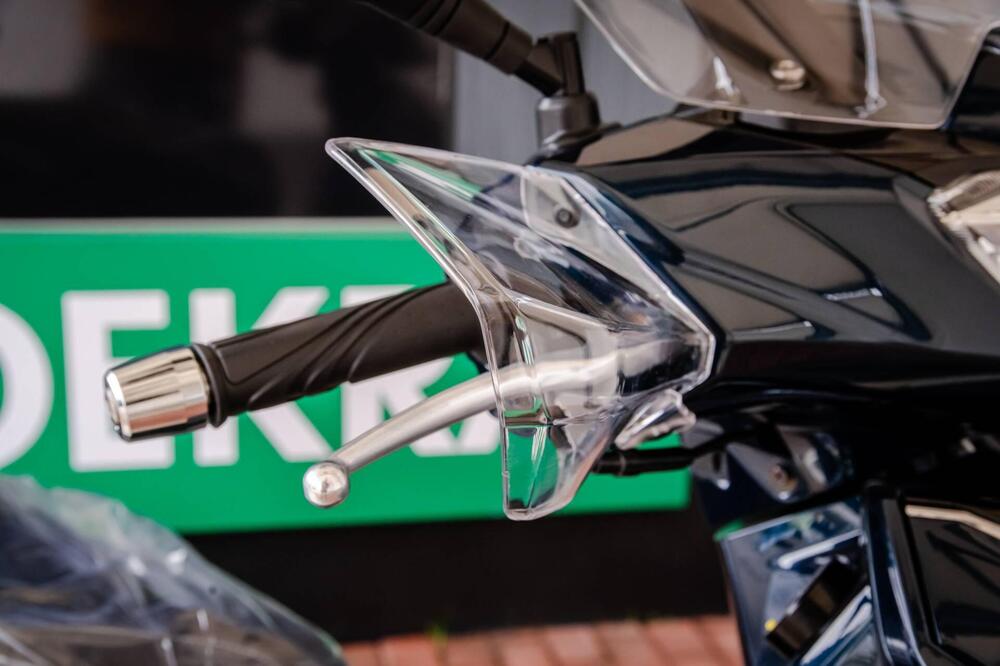 Kymco People 125i S (2021 - 25) (10)