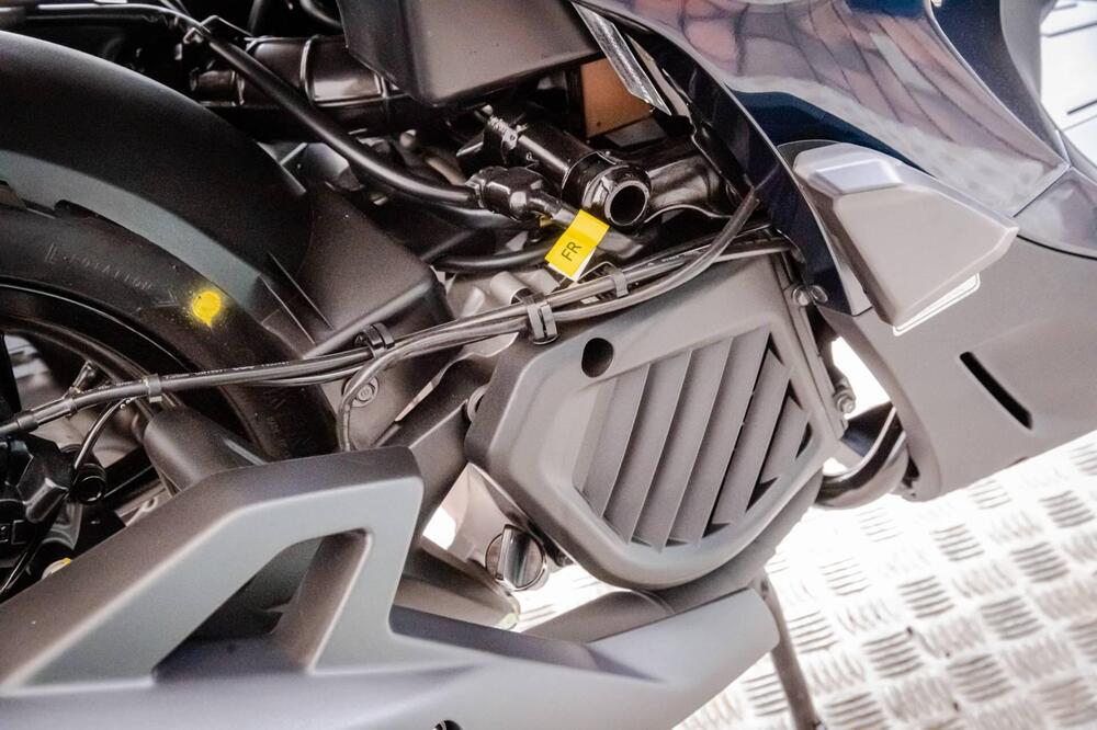 Kymco People 125i S (2021 - 25) (17)