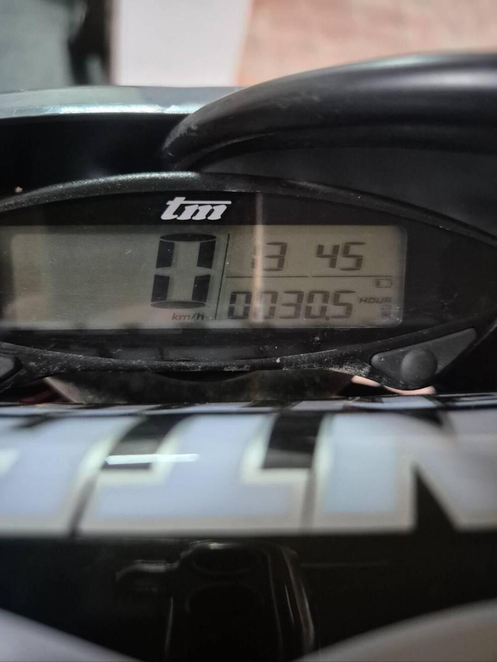 Tm Moto EN 300 ES Fi 4T TM Corse (2026) (6)