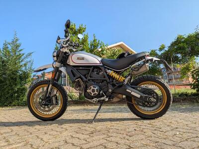 Ducati Scrambler 800 Desert Sled (2017 - 20) usata