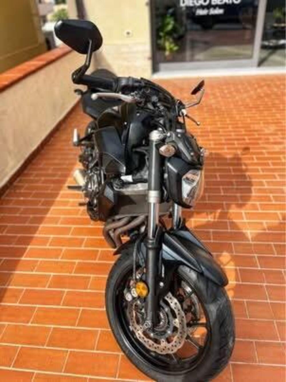 Yamaha MT-07 (2017 - 18) (4)