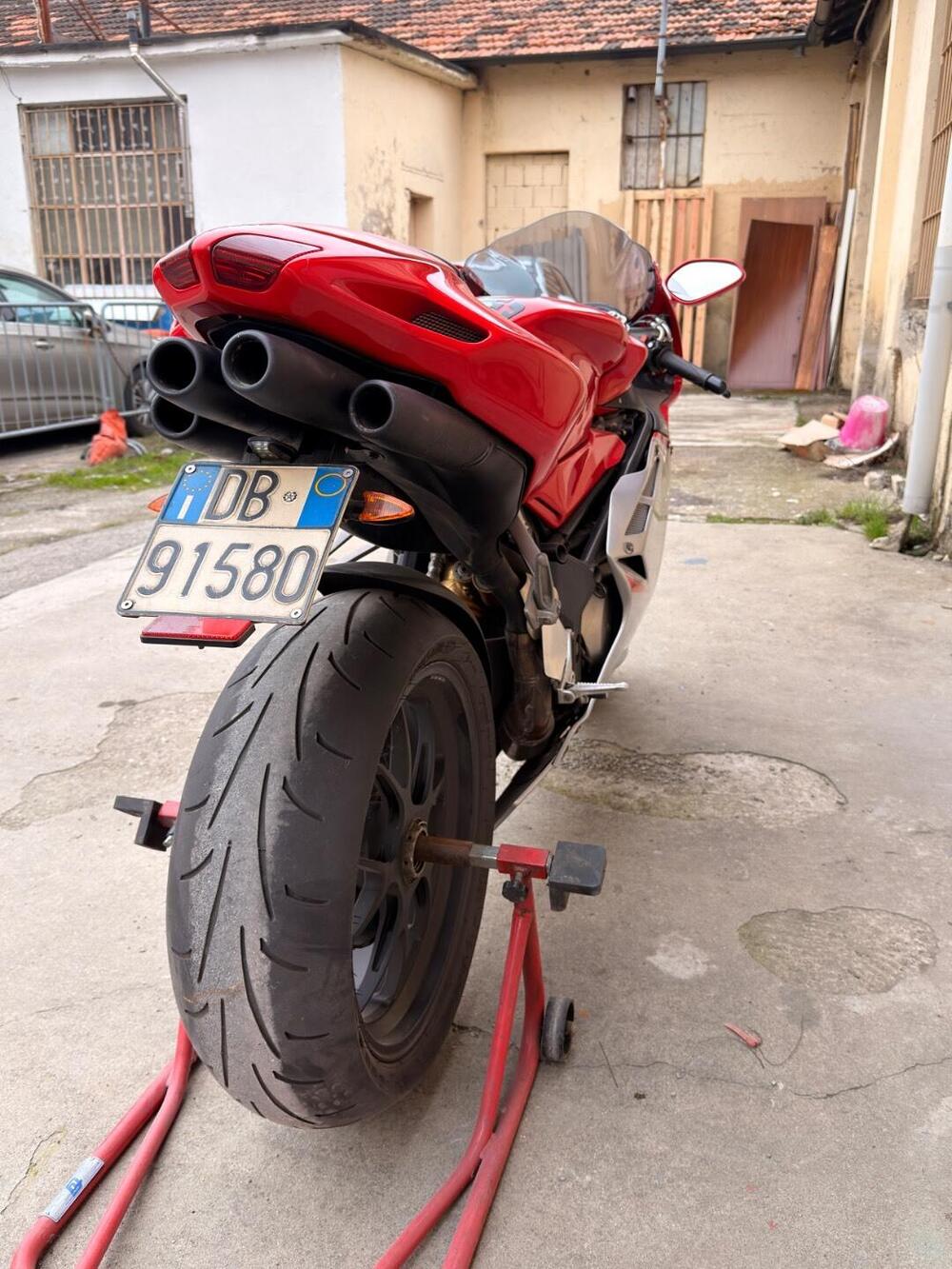 MV Agusta F4 1000 R 1+1 (2006 - 08) (9)