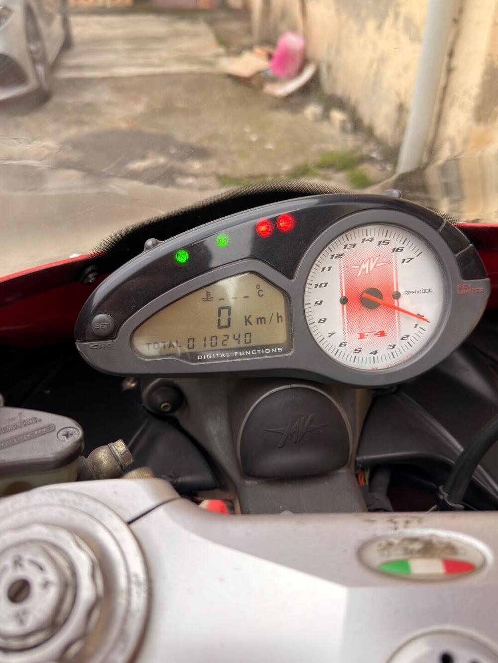 MV Agusta F4 1000 R 1+1 (2006 - 08) (11)