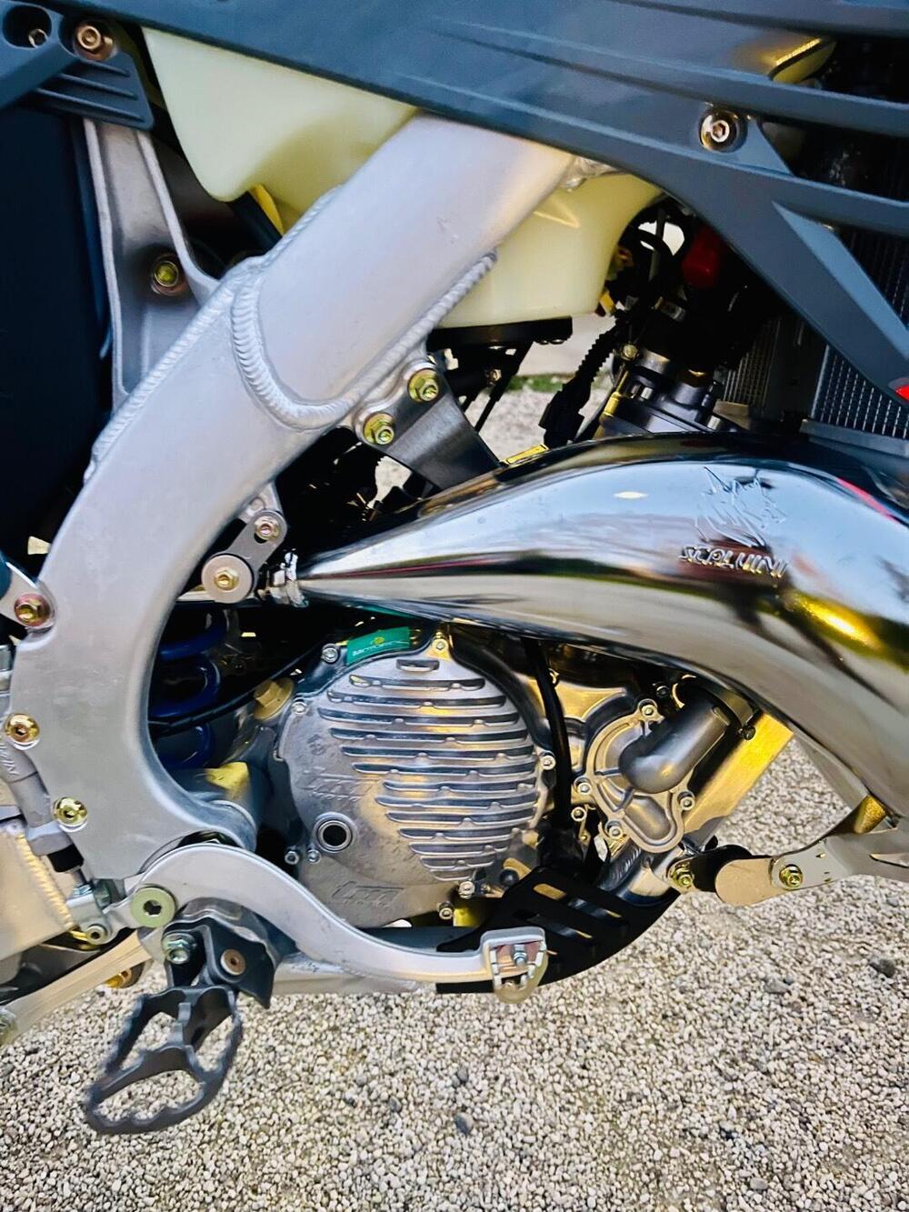 Tm Moto EN 125 ES Fi 2T (2026) (2)