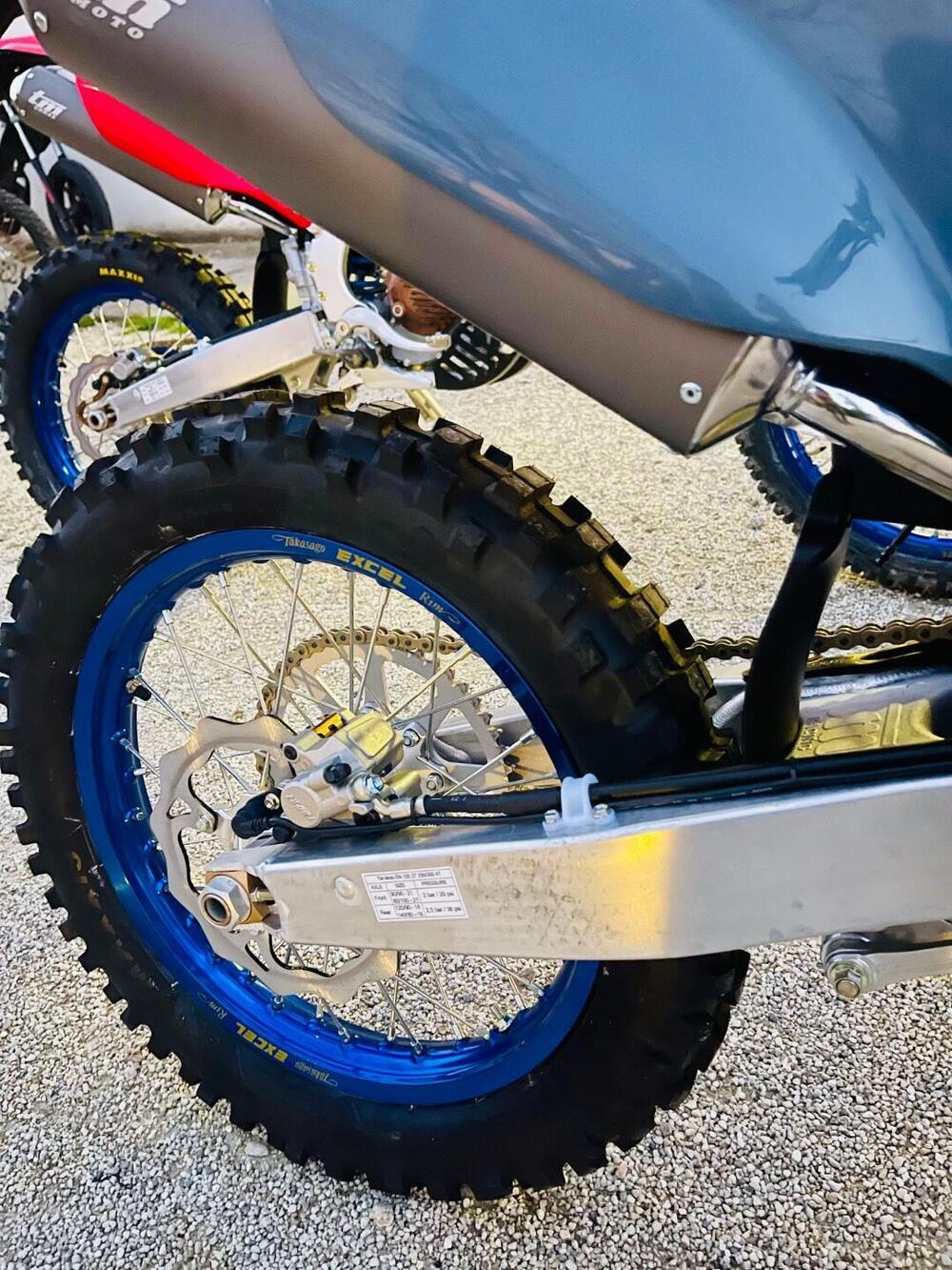 Tm Moto EN 125 ES Fi 2T (2026) (3)