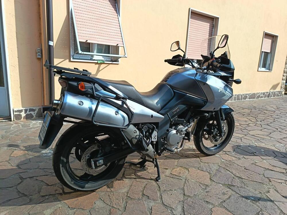 Suzuki V-Strom 650DL (2006 - 07) (2)