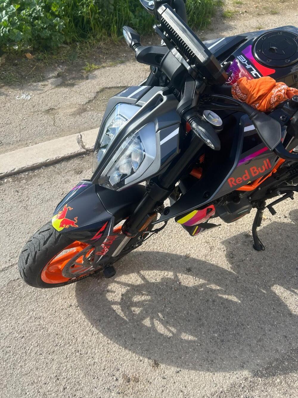 KTM 125 Duke (2021 - 23) (4)