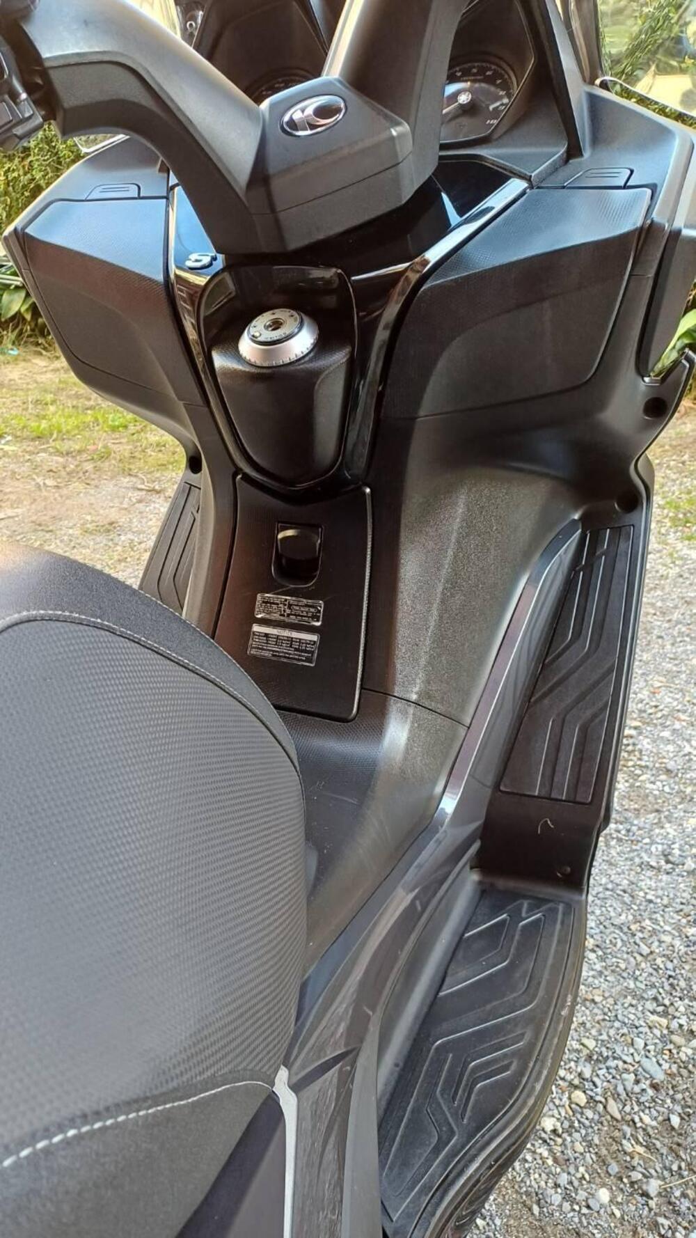 Kymco Downtown 350i ABS (2016 - 20) (10)