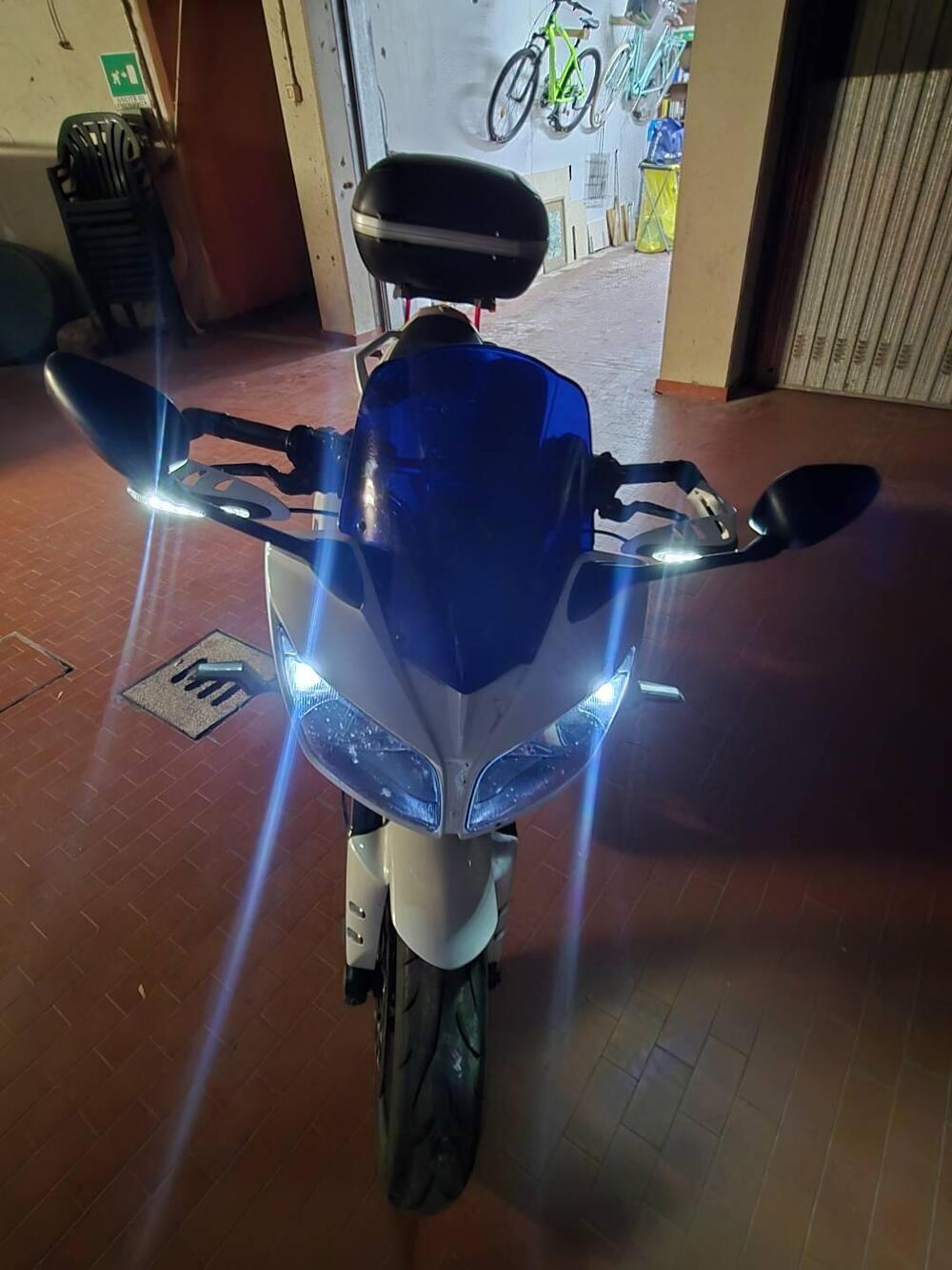 Yamaha FZ1 Fazer (2006 - 16) (9)