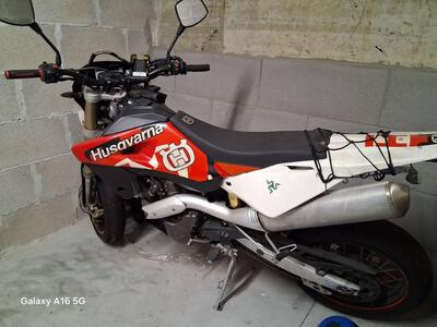 Husqvarna SM 610 (2008) usata