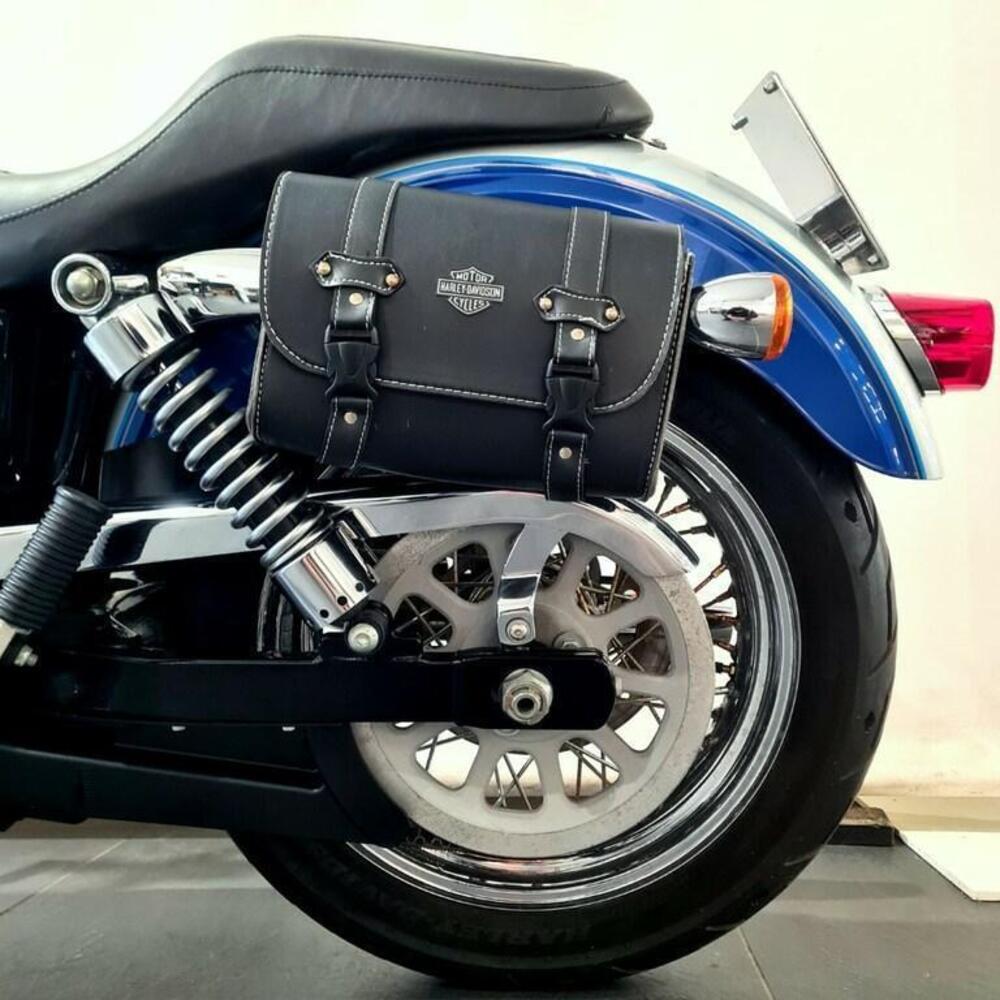 Harley-Davidson 1584 Super Glide Custom (2007) - FXDC (13)