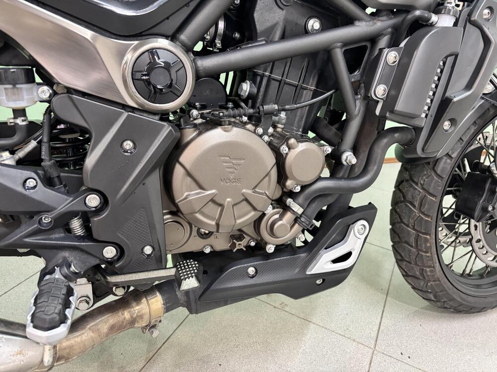 Voge Trofeo 300AC (2021 - 26) (4)