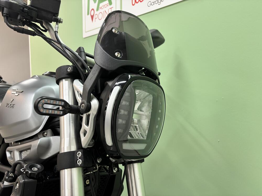 Voge Trofeo 300AC (2021 - 26) (6)