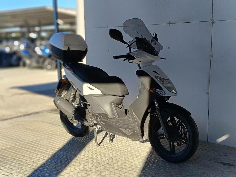 Kymco Agility 200i R16 + (2020) (3)