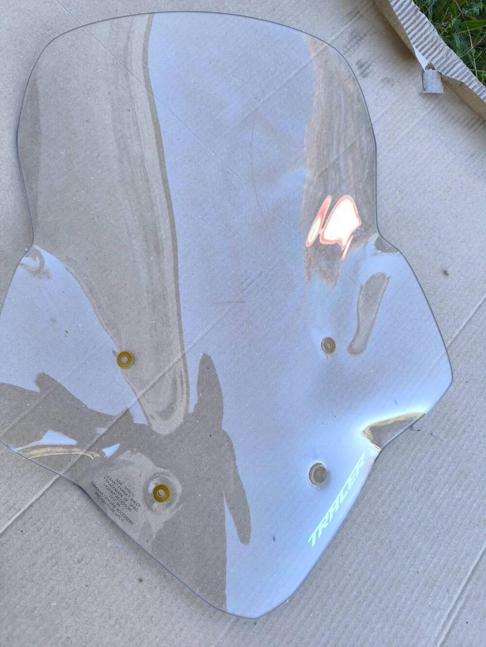 Cupolino maggiorato, originale Yamaha. (6)