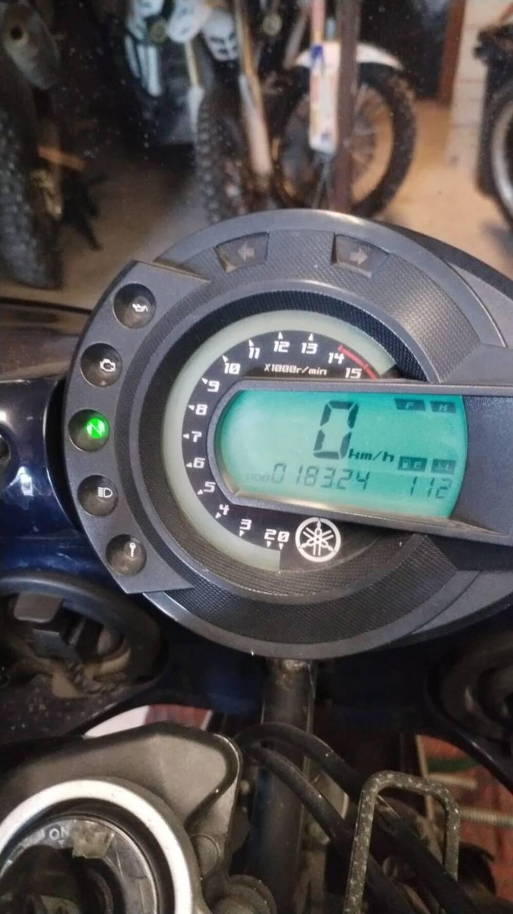 Yamaha FZ6 Fazer (2004 - 07) (4)