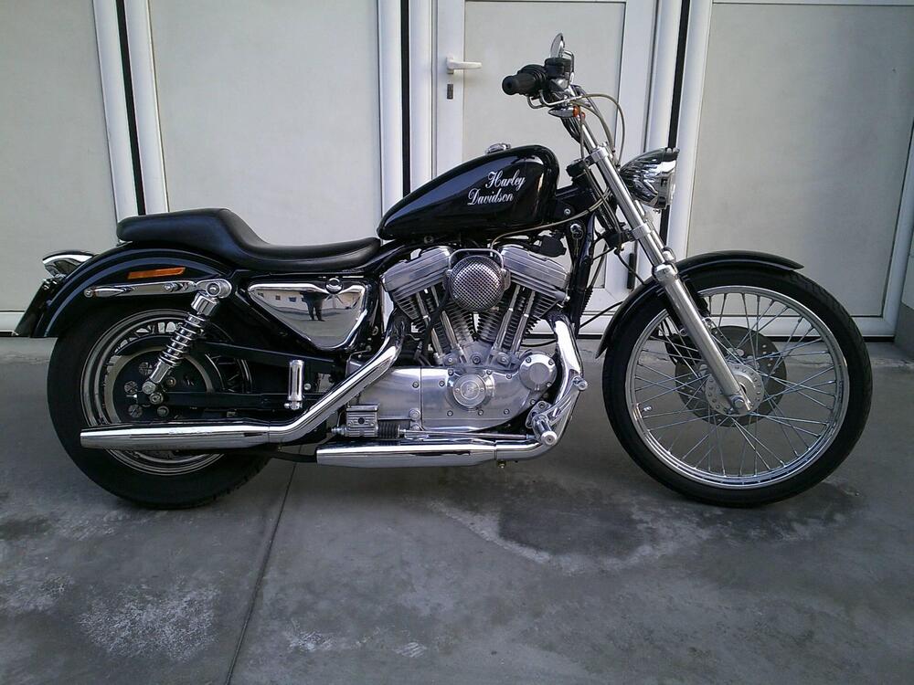 Harley-Davidson 883 Custom (1998 - 00) - XL 53C