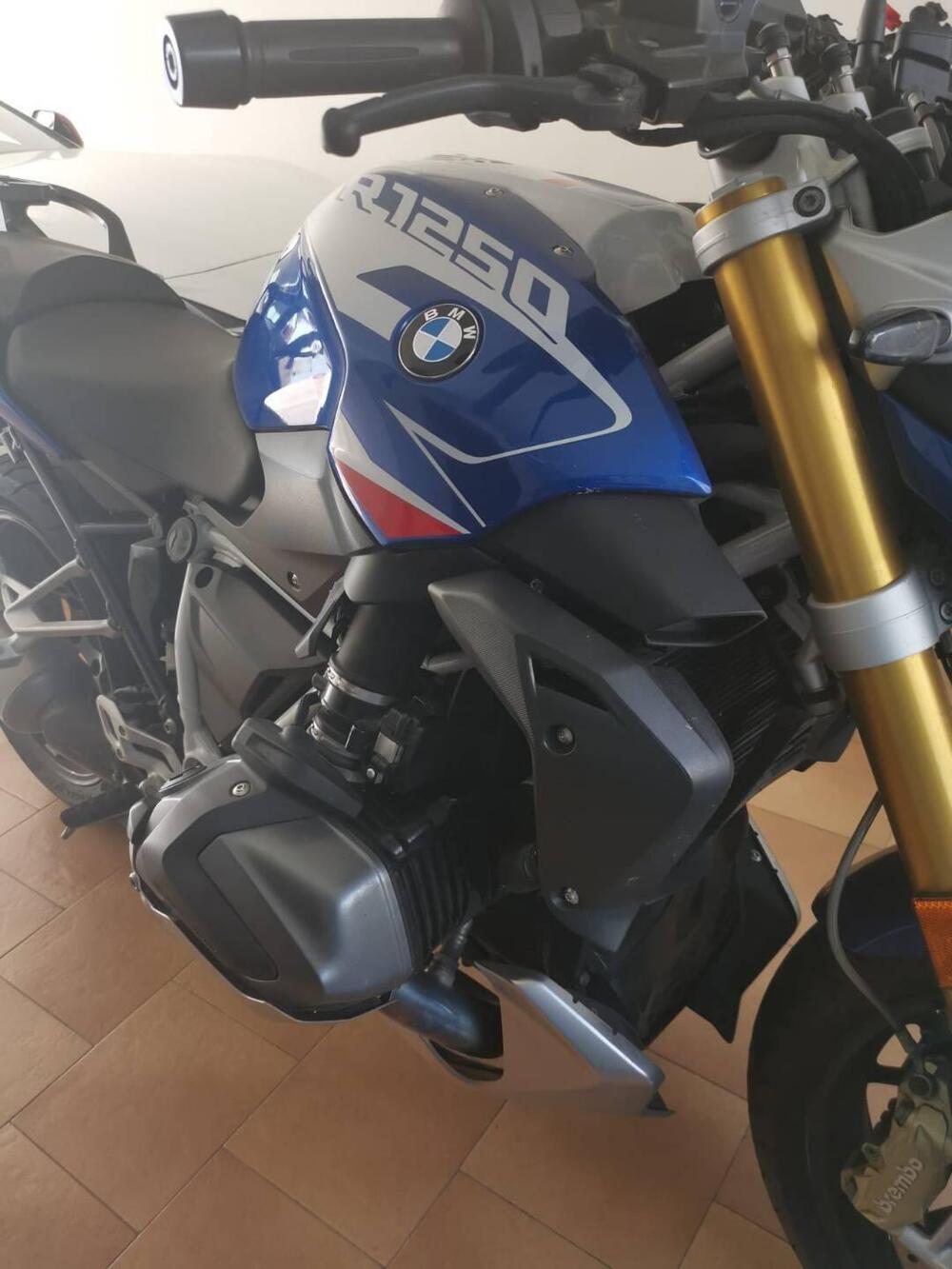 Bmw R 1250 R (2021 - 25) (5)