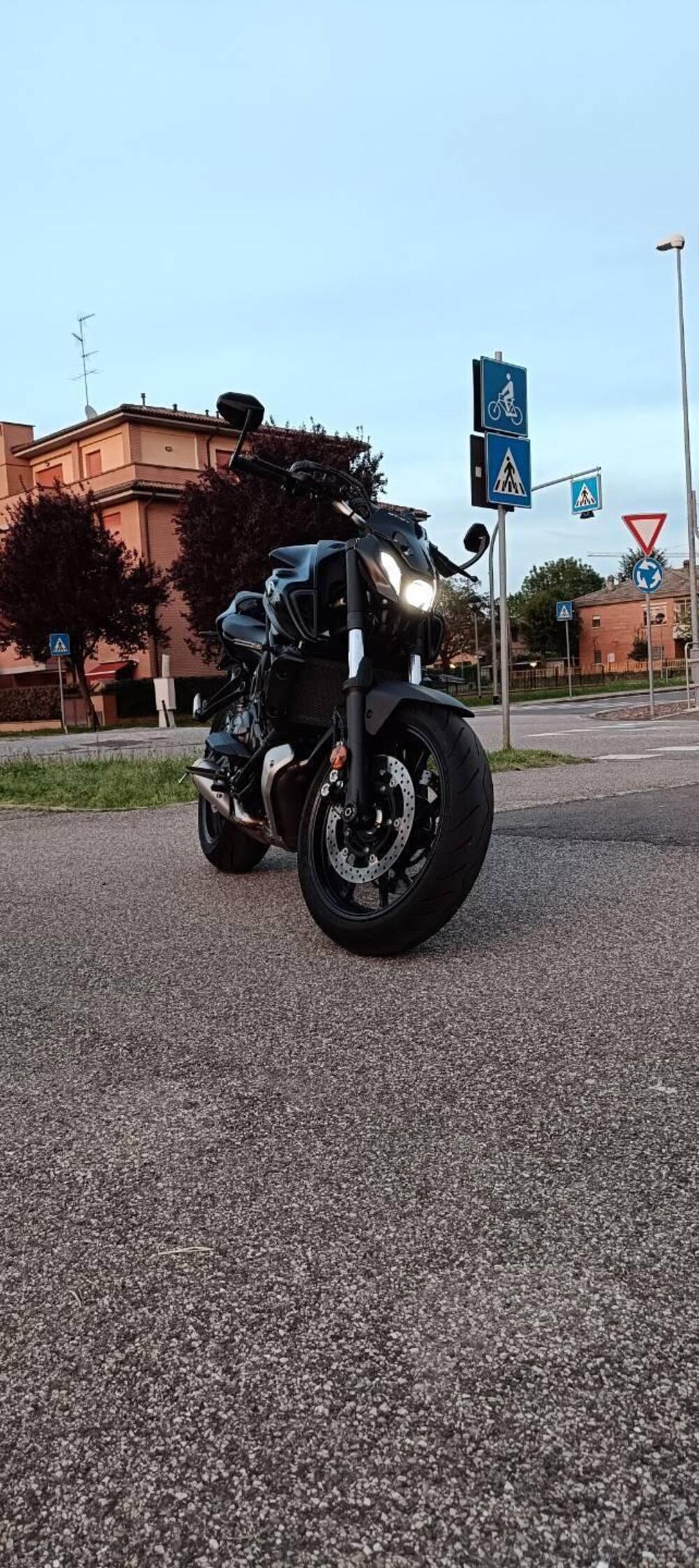 Yamaha MT-07 (2021 - 24) (2)
