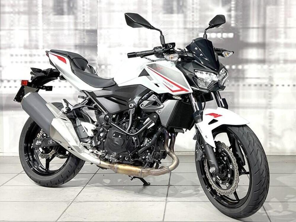 Kawasaki Z 400 (2023)