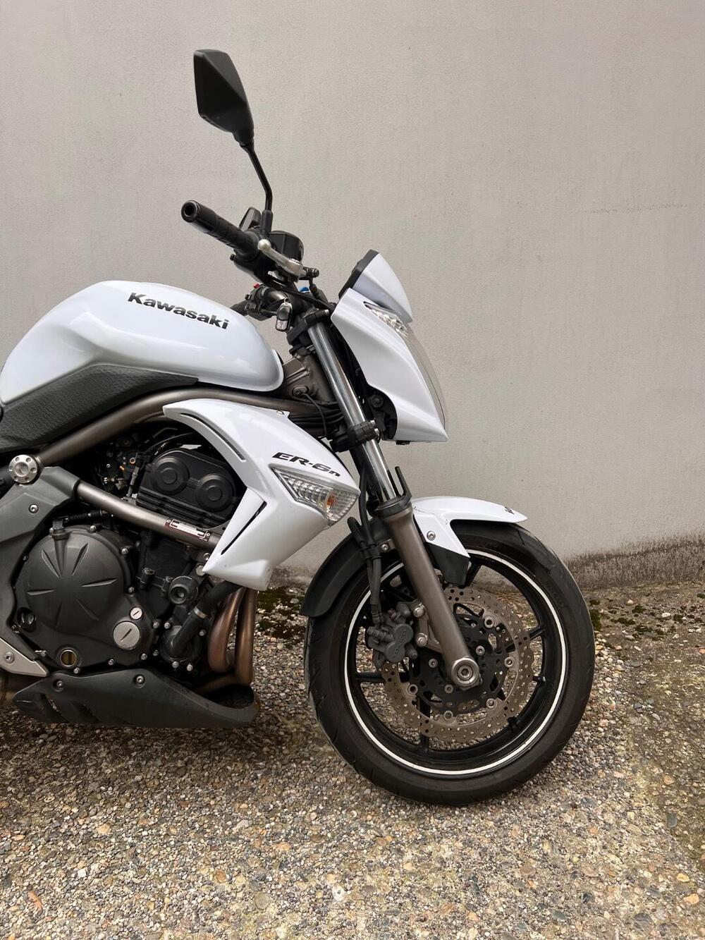 Kawasaki ER-6N (2009 - 11) (6)