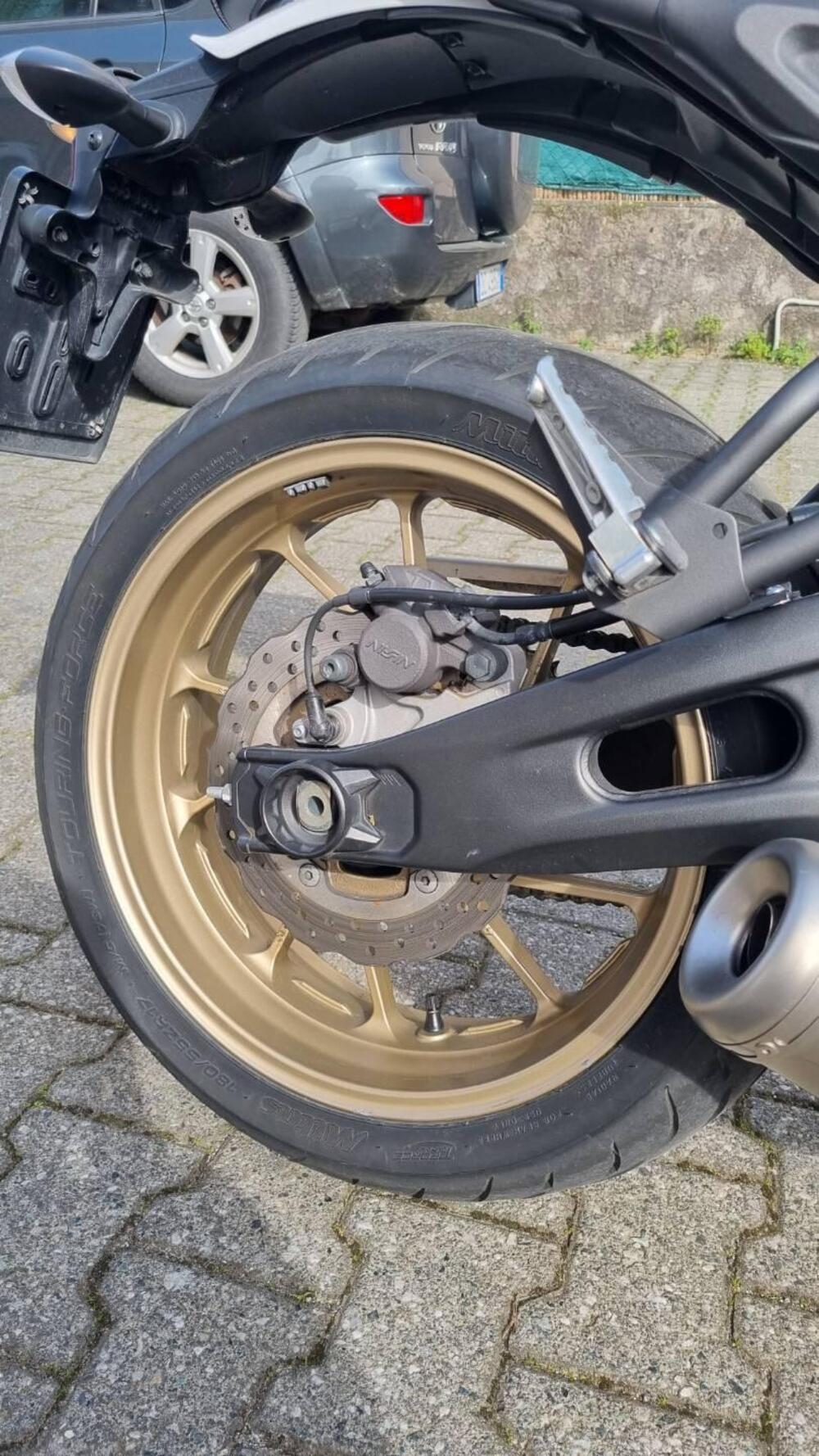 Yamaha XSR 700 XTribute (2021) (12)