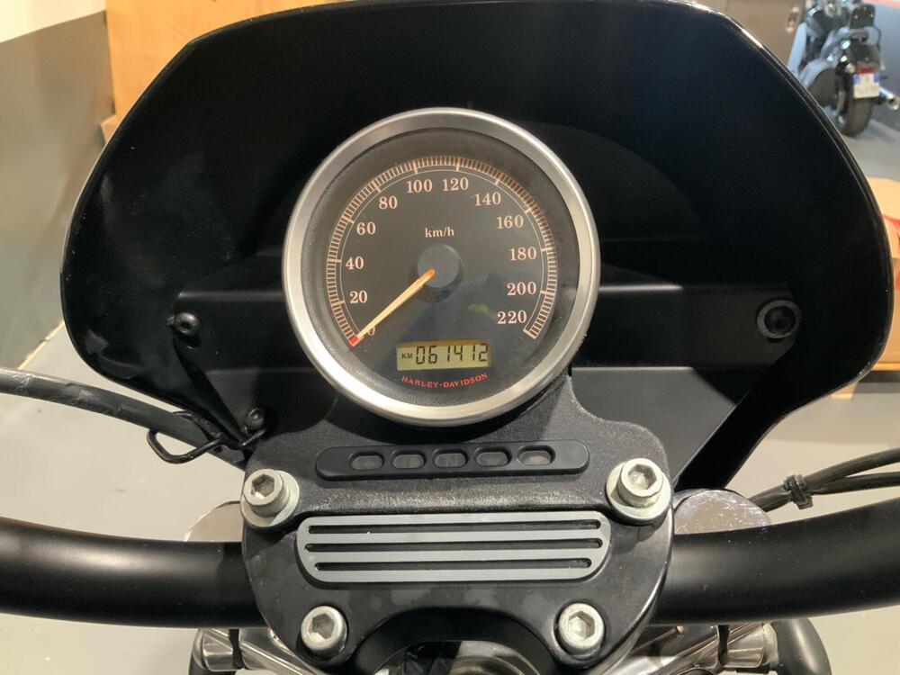 Harley-Davidson 883 R (2008 - 16) - XL 883R (2)