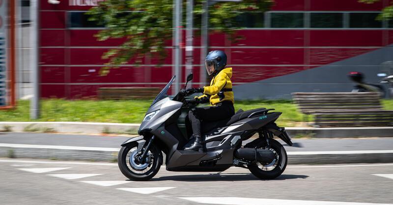 Elettrico a due ruote in picchiata: -50,87% a febbraio in attesa degli incentivi Ecobonus