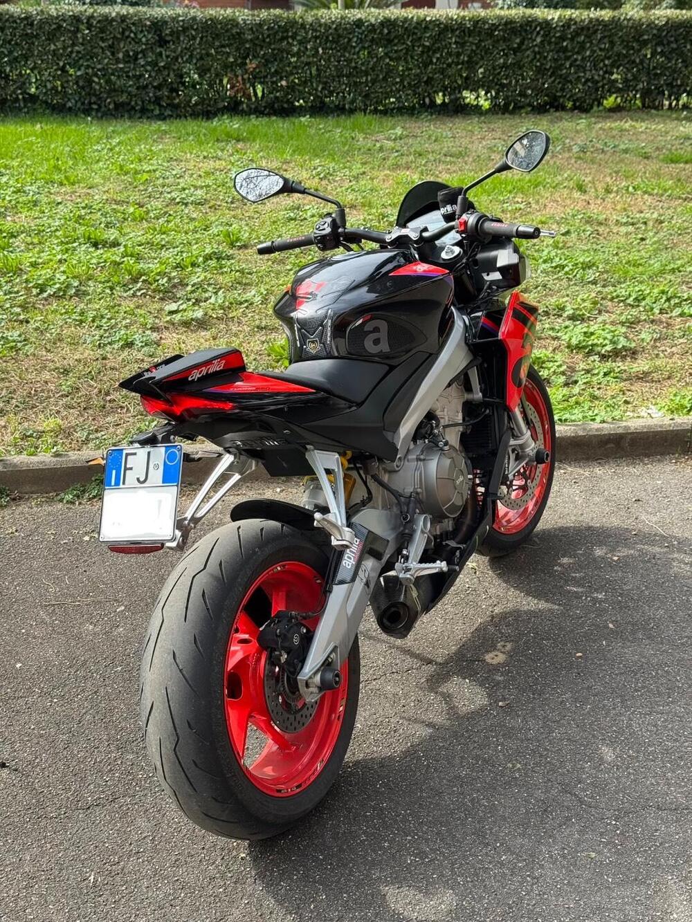Aprilia Tuono 660 Factory (2022 - 24) (6)