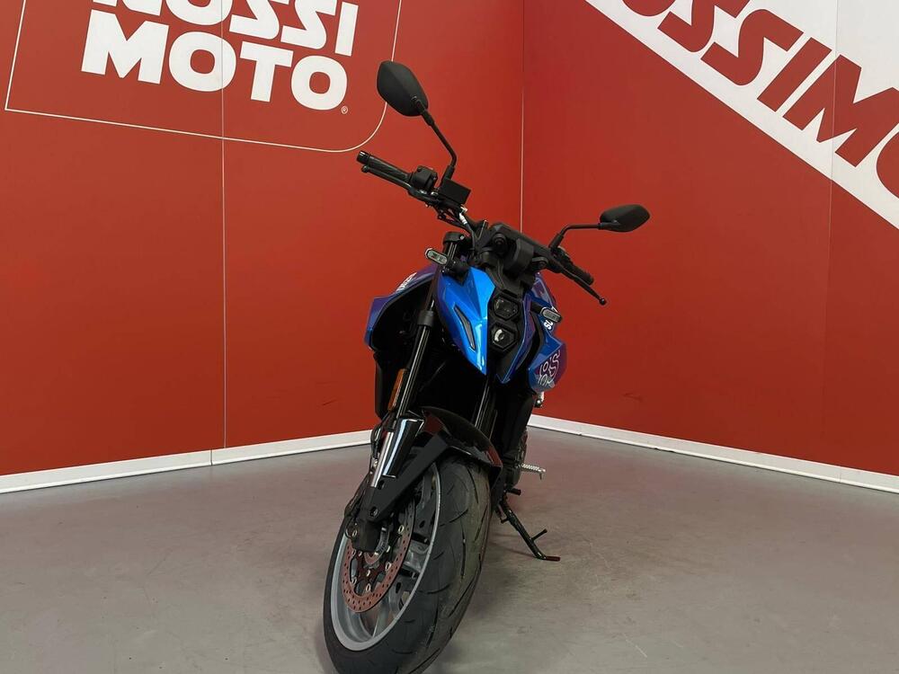 Suzuki GSX-8S (2025 - 26) (6)