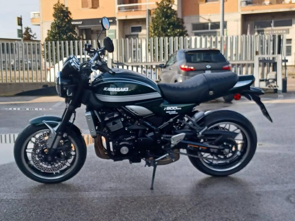 Kawasaki Z 900 RS (2022 - 25) (2)