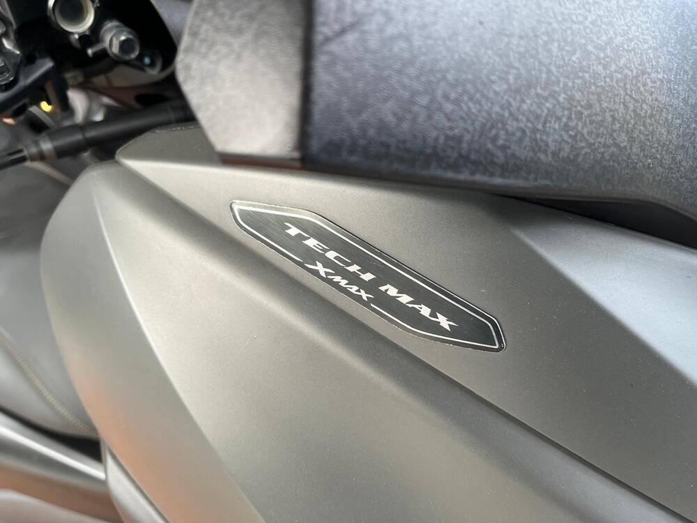 Yamaha X-Max 300 Tech Max (2020) (7)