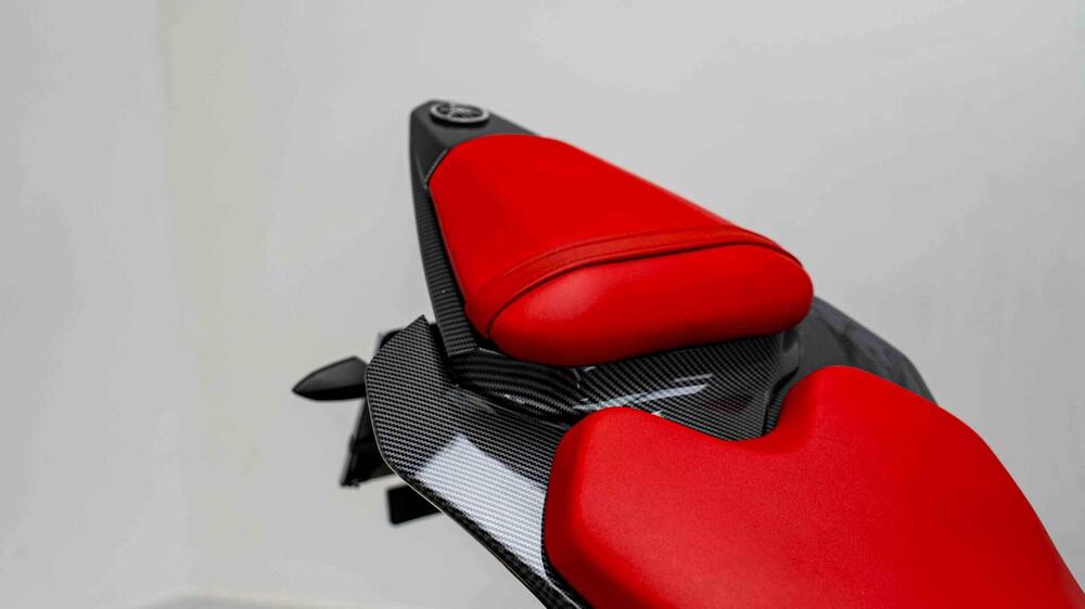 Yamaha YZF R6 (2008 - 09) (10)