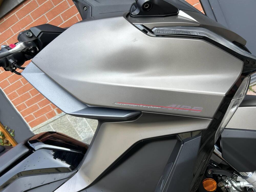 Kymco AK 550 Premium (2023 - 25) (5)