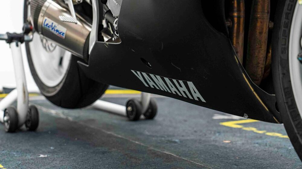 Yamaha YZF R6 (2008 - 09) (15)